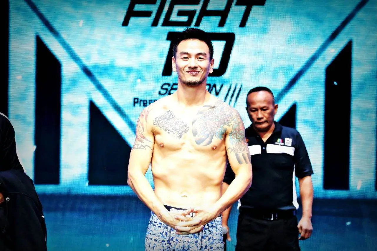ฟินหนักอยาก มวยโค้ก