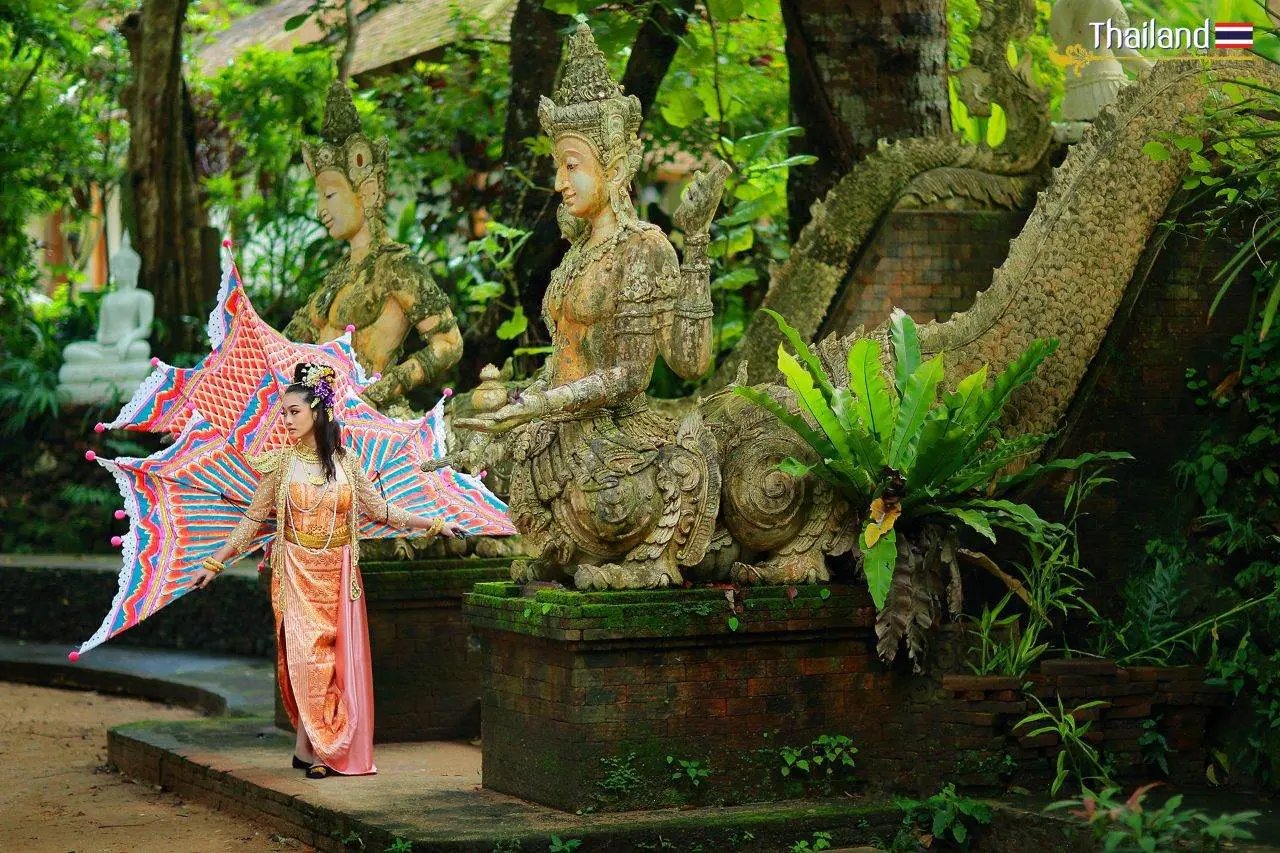 THAILAND 🇹🇭 | Ginggala Bird Dance