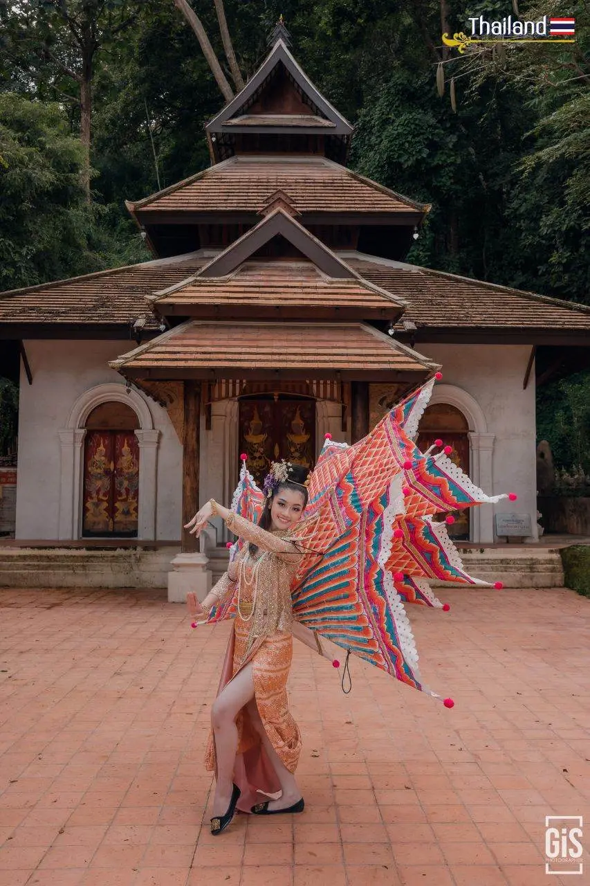 THAILAND 🇹🇭 | Ginggala Bird Dance