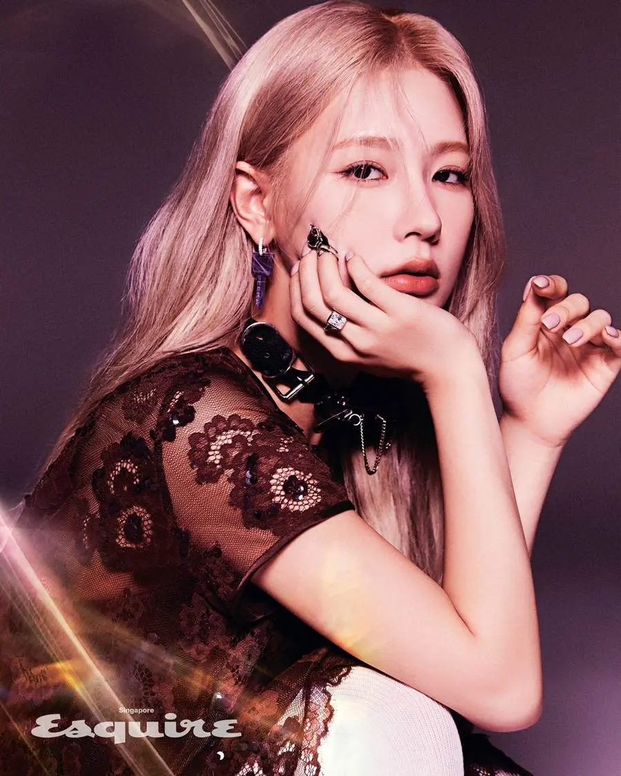 (G) I-DLE @ Esquire Singapore December 2022