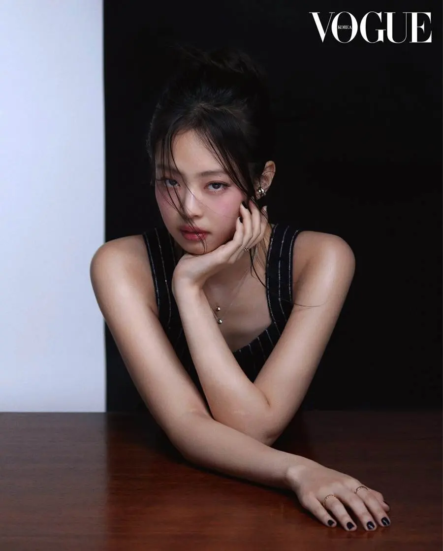 (BLACKPINK) Jennie @ VOGUE Korea February 2023
