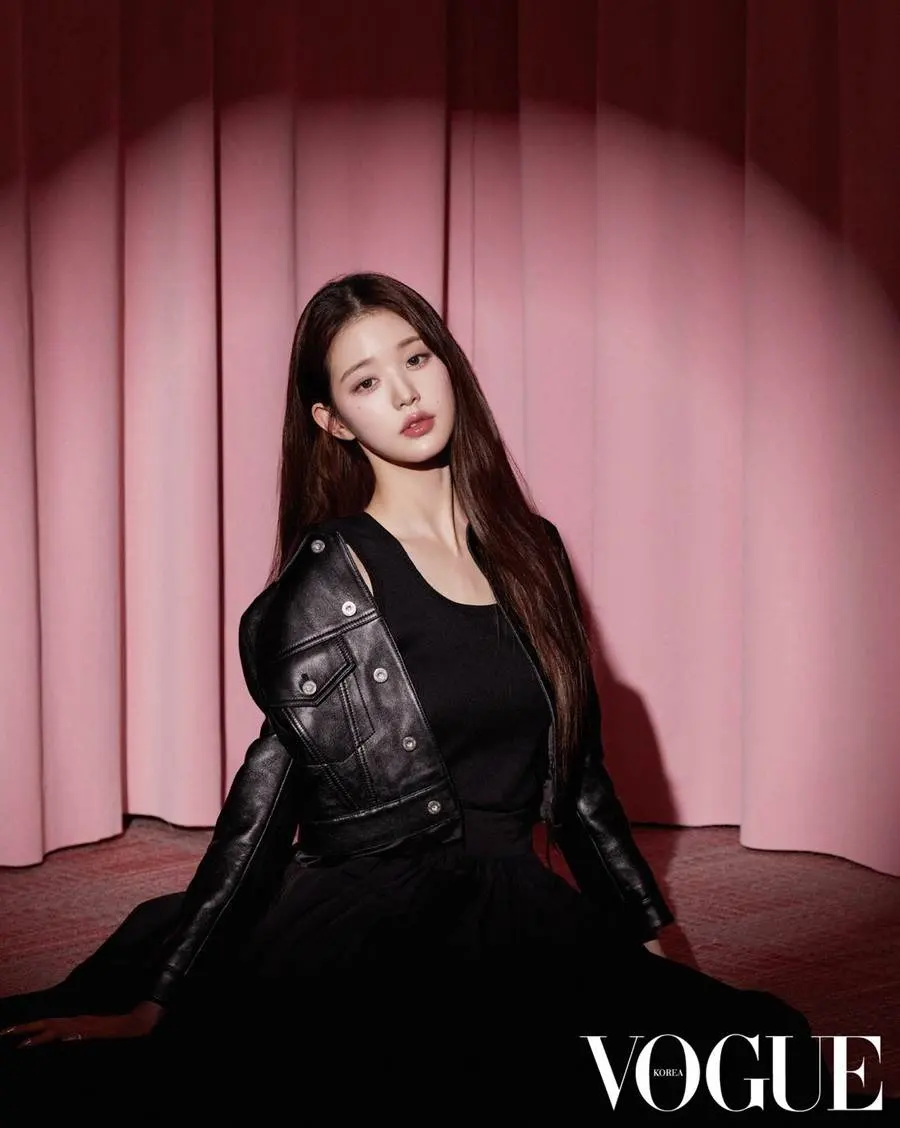 IVE @ VOGUE Korea January 2023