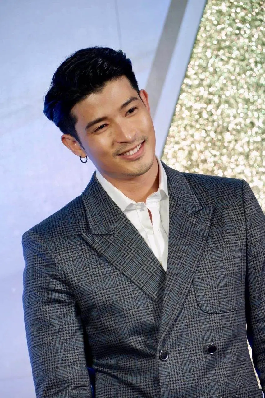 หลากรส แบบแซ่บนัว