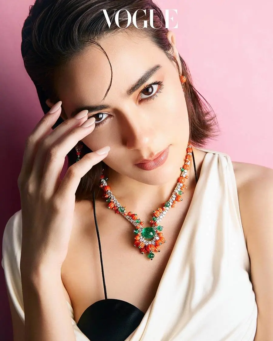 คิมเบอร์ลี่ แอน โวลเทมัส @ VOGUE Thailand January 2023