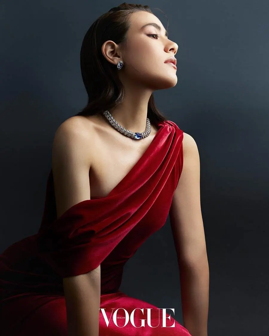 คิมเบอร์ลี่ แอน โวลเทมัส @ VOGUE Thailand January 2023