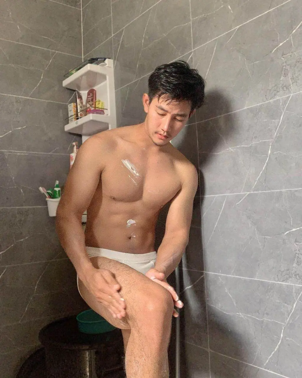 ส่องหนุ่ม 36