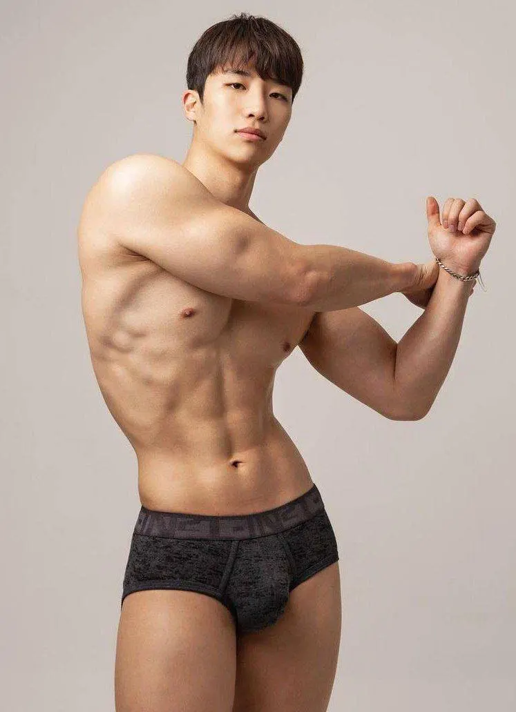 Hot men in underwear 646