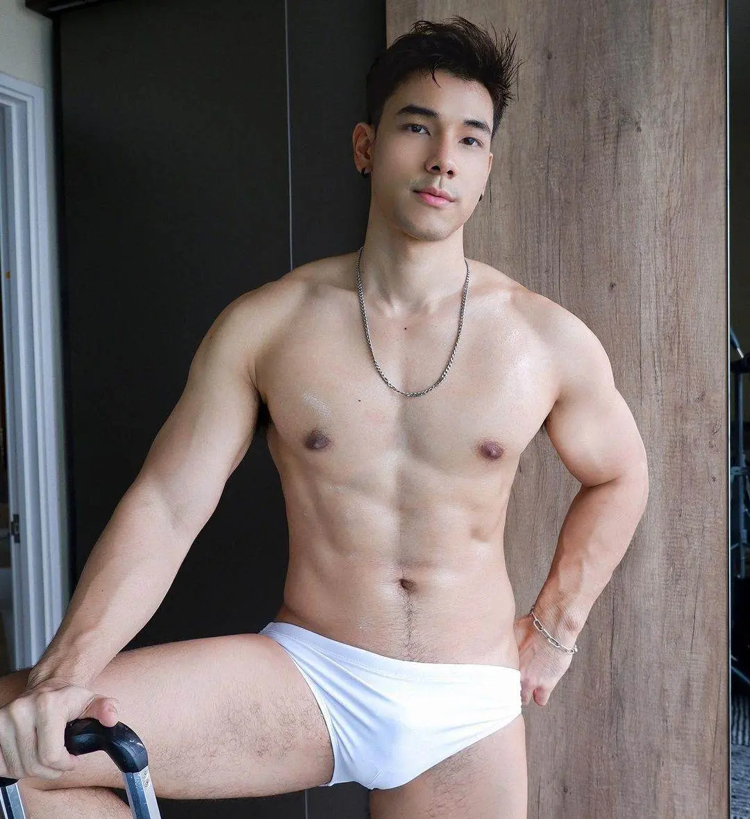 ส่องหนุ่ม 39