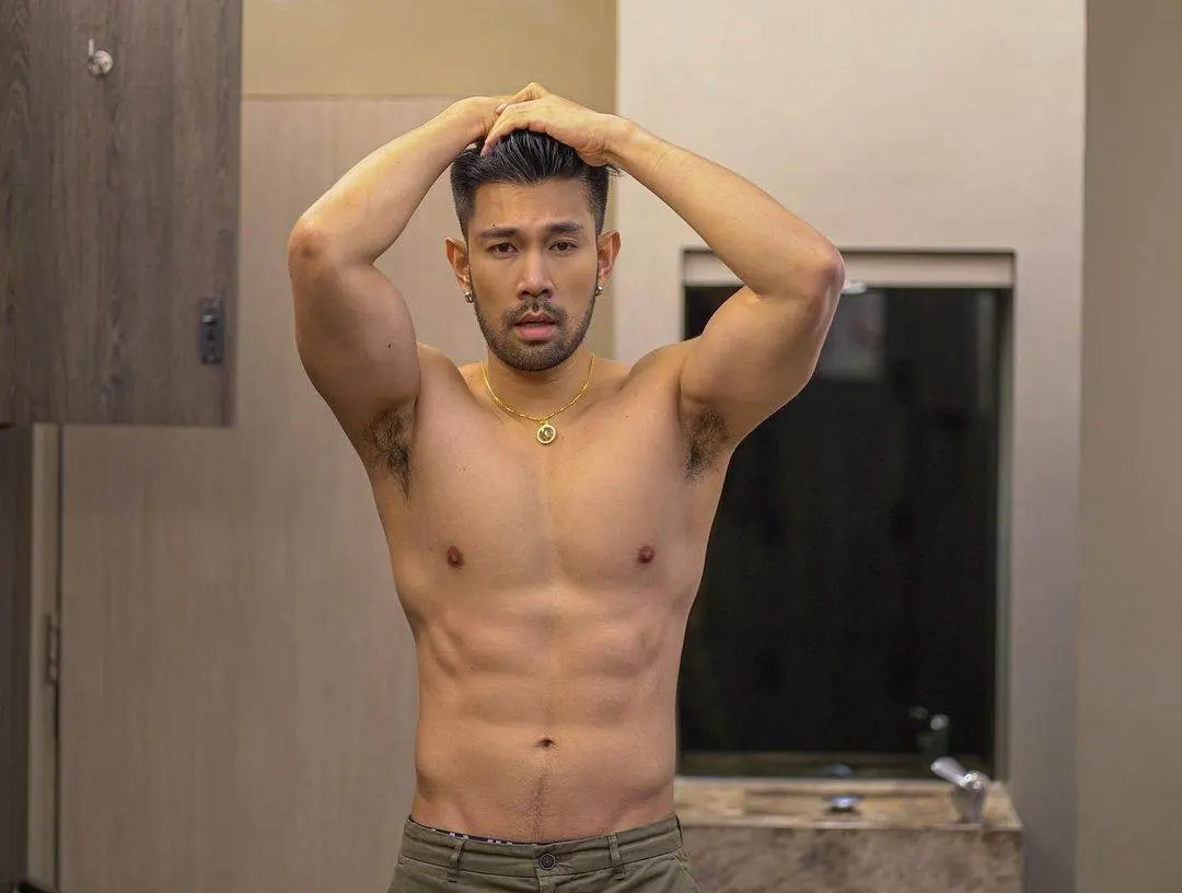 หลงไหลได้ปลื้ม