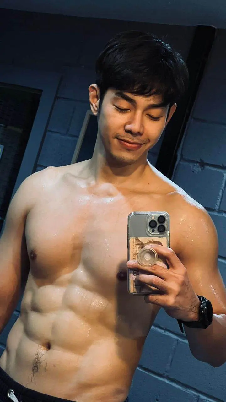 พร้อมยอมพลี