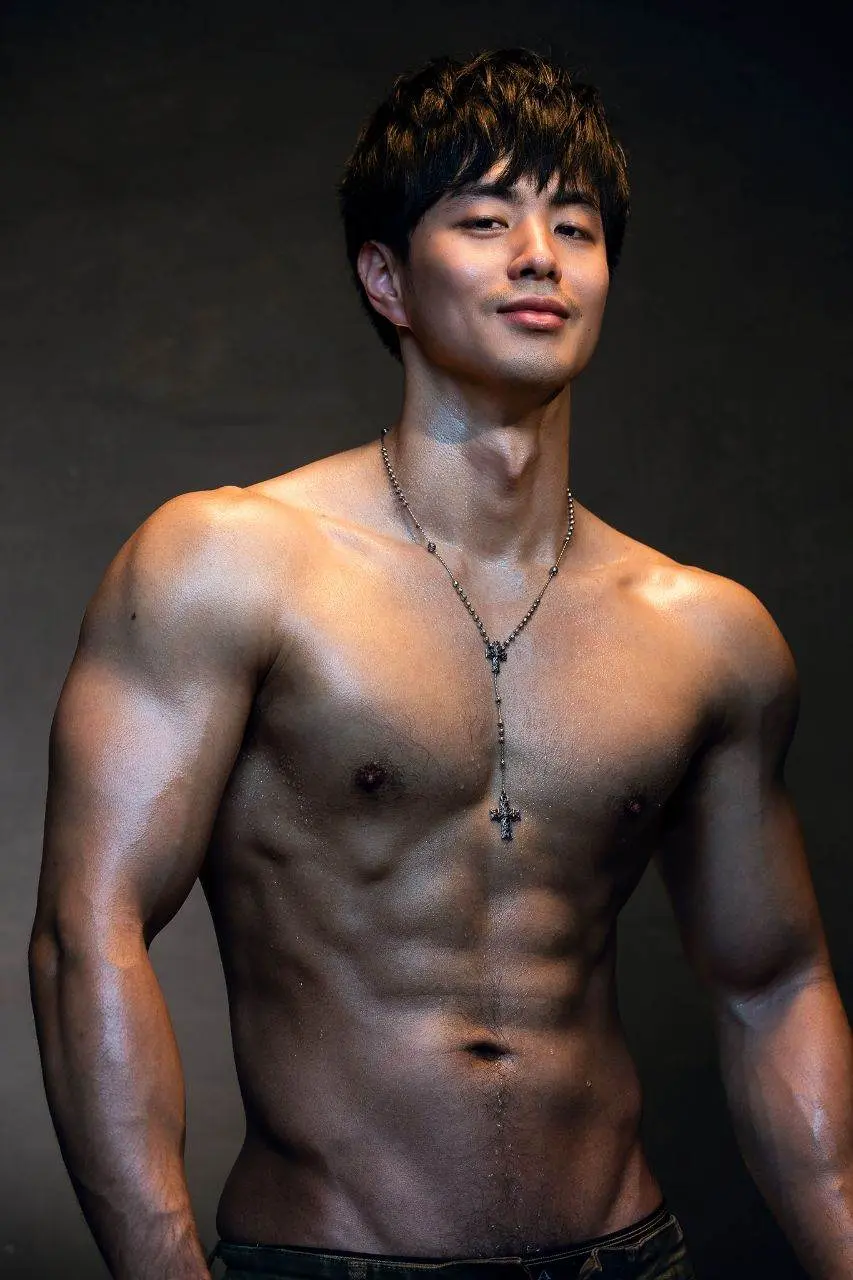 คลังผู้ชายหล่อ