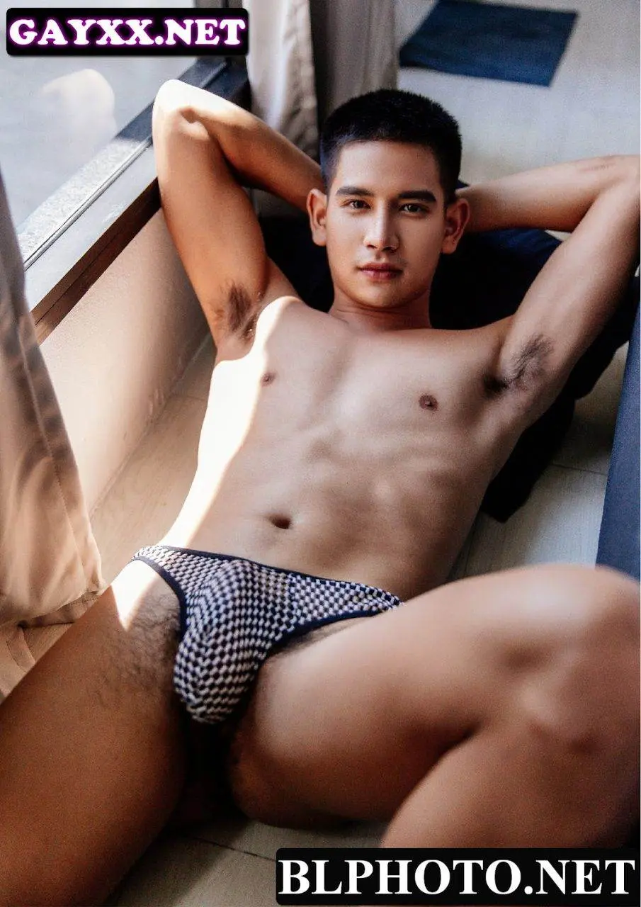 เลือกเลีย