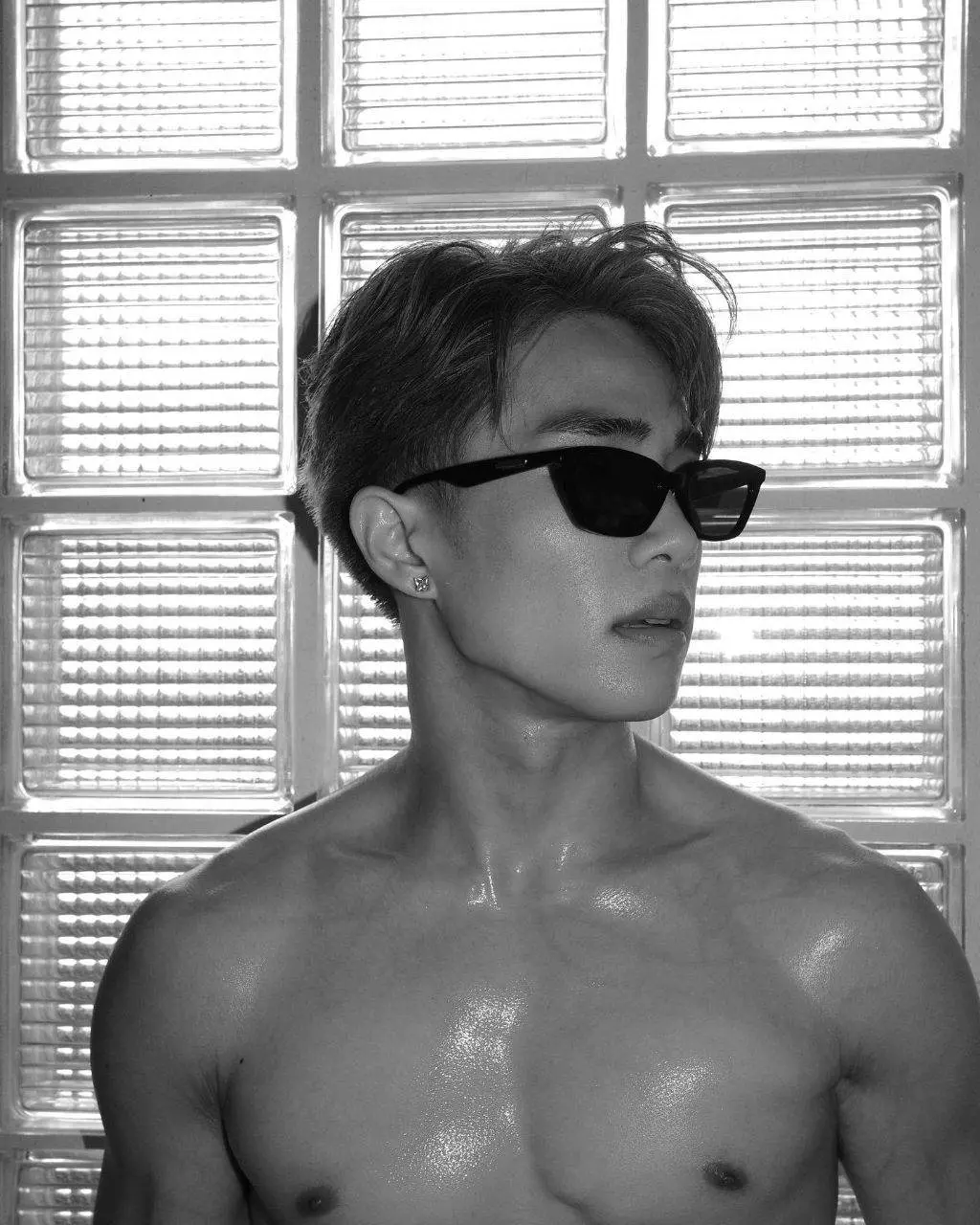 รับบทหล่อเข้ม