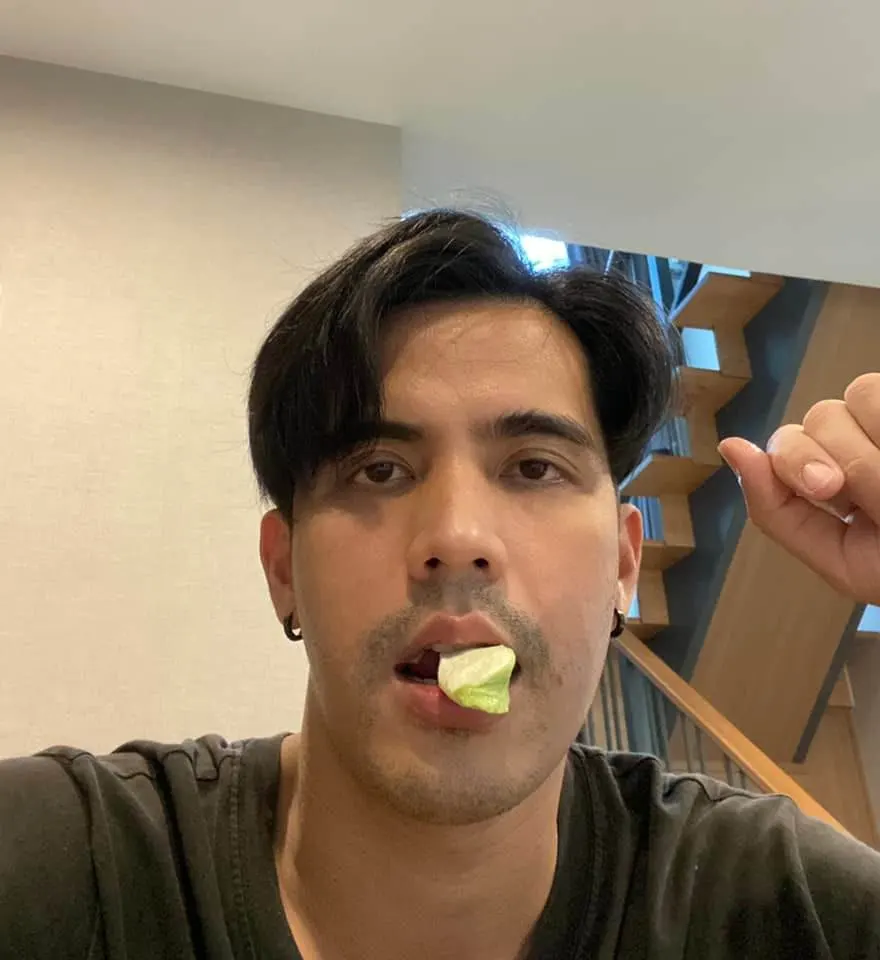 รับบทหล่อเข้ม