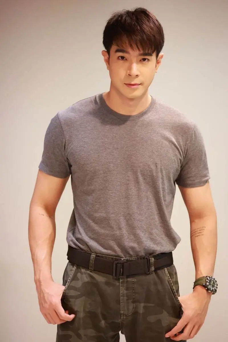รับบทหล่อเข้ม