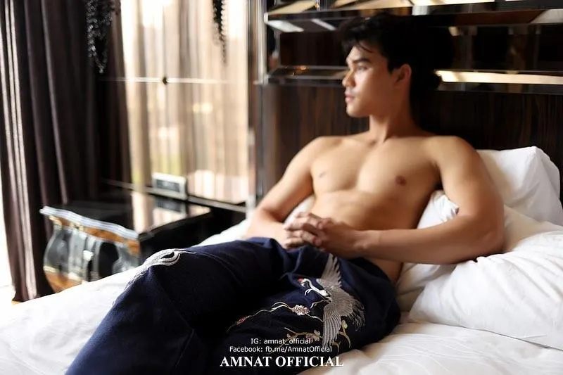 ดาราหล่อน่าเลีย