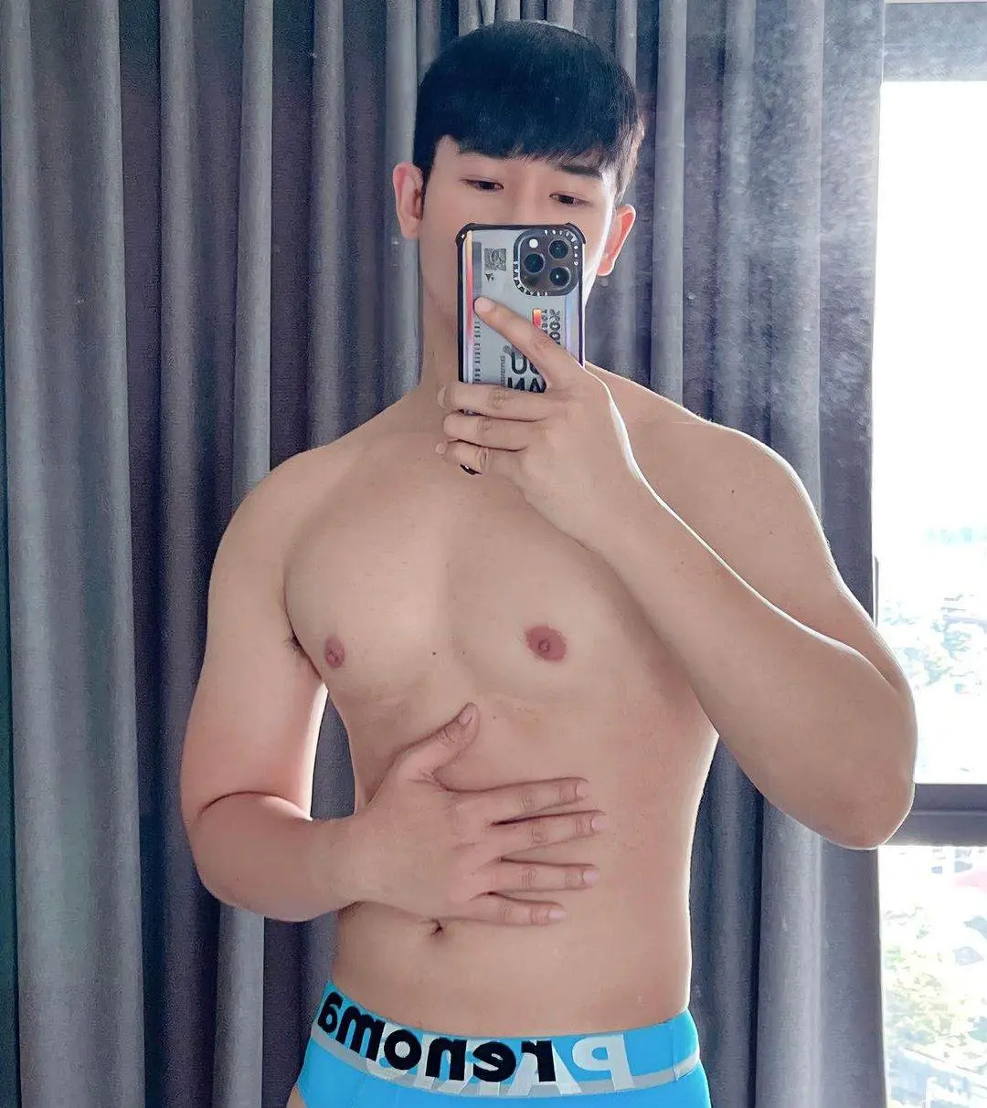 แซบ