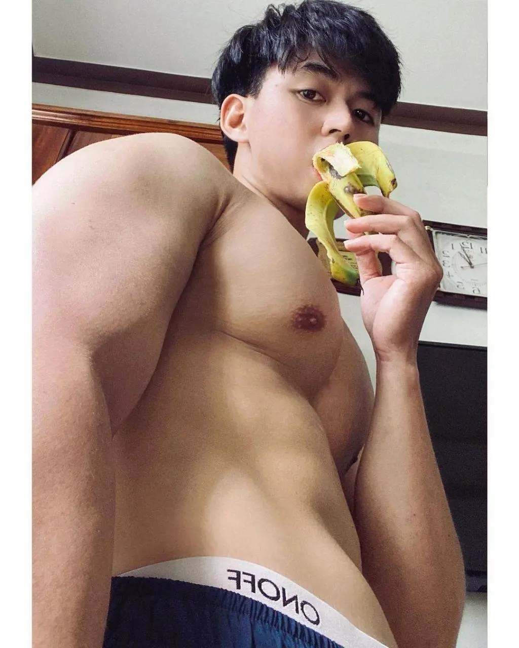 แซบ