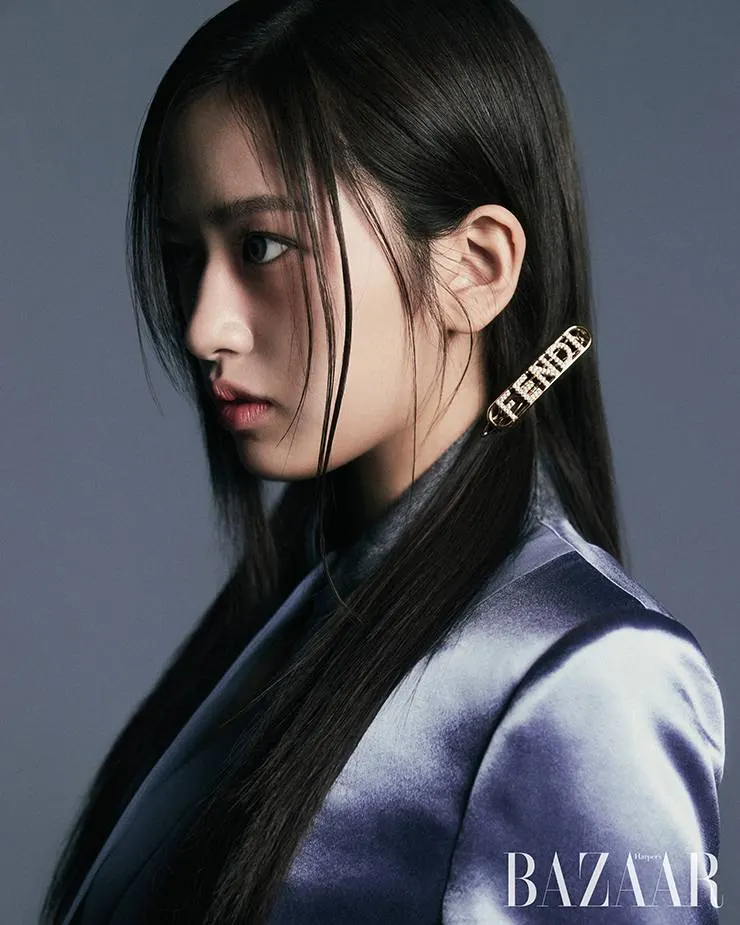 (IVE) AN YuJin @ Harper's BAZAAR Korea February 2023