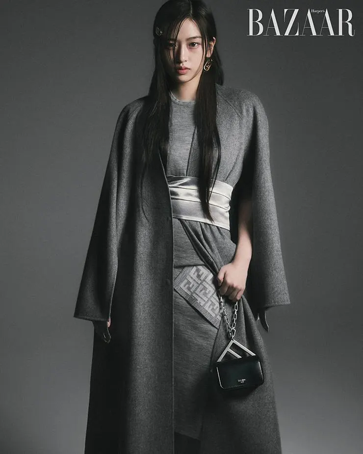 (IVE) AN YuJin @ Harper's BAZAAR Korea February 2023