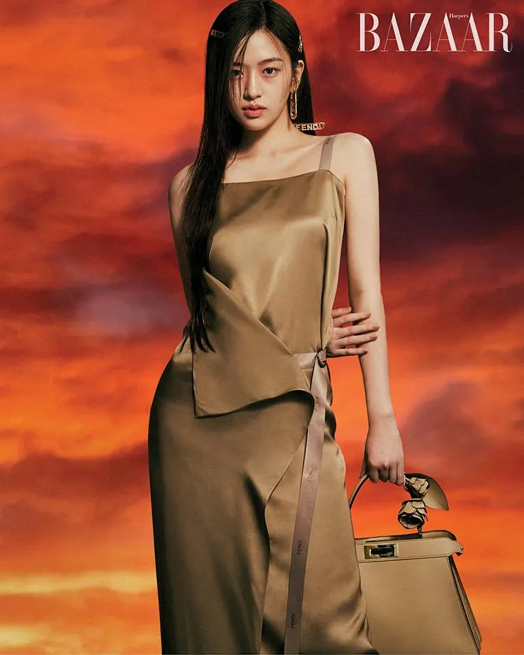 (IVE) AN YuJin @ Harper's BAZAAR Korea February 2023