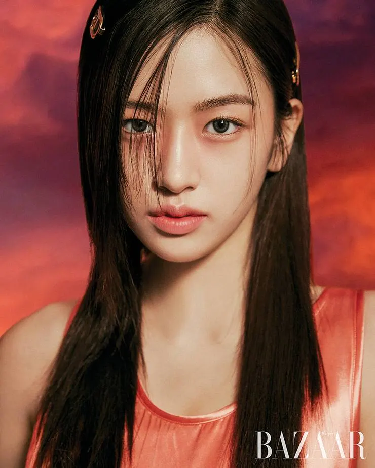 (IVE) AN YuJin @ Harper's BAZAAR Korea February 2023