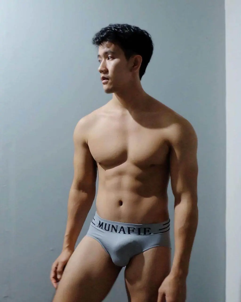 ส่องหนุ่ม 50