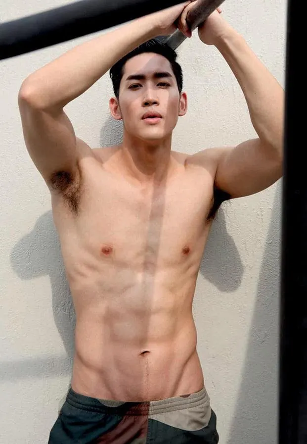 ตามเลียให้เพลียแคม