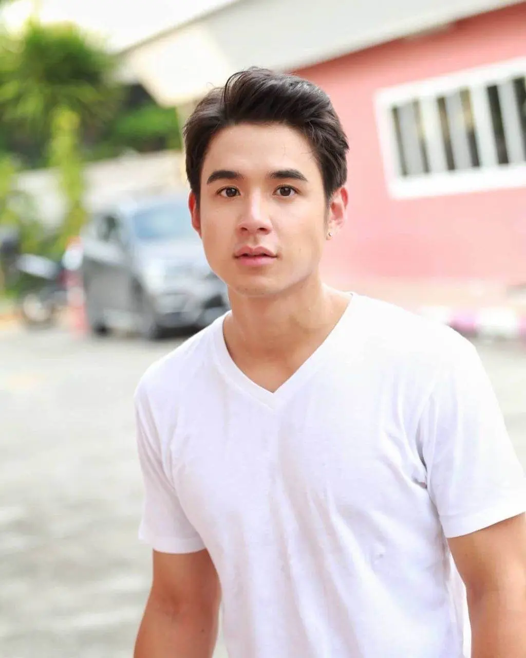 คลั่งรักพ่อนิว