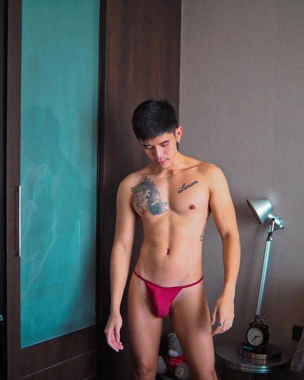 ส่องหนุ่ม 54