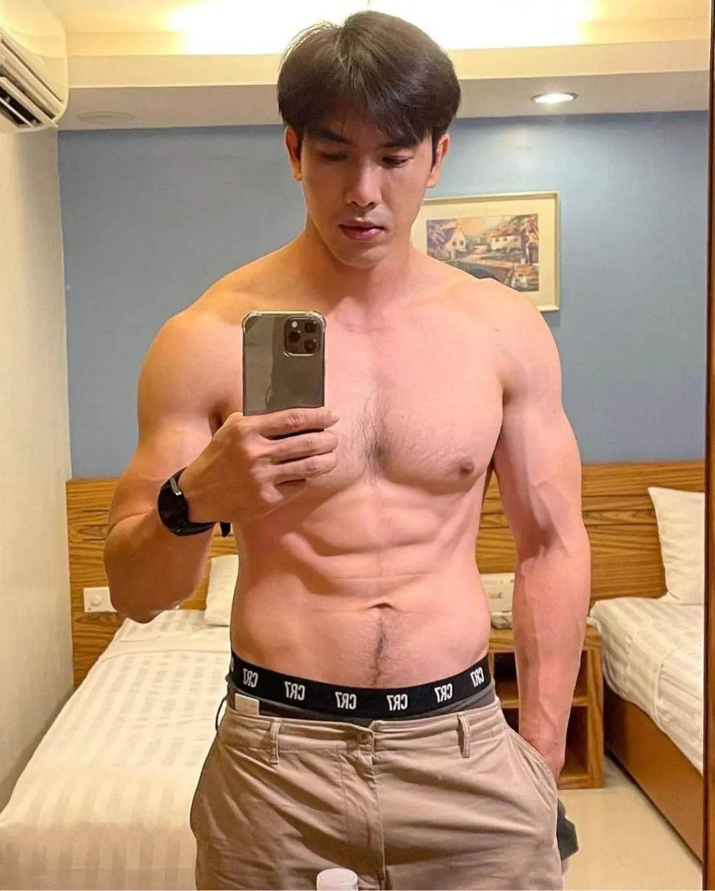 ลูกผู้ชายพันธ์ดี