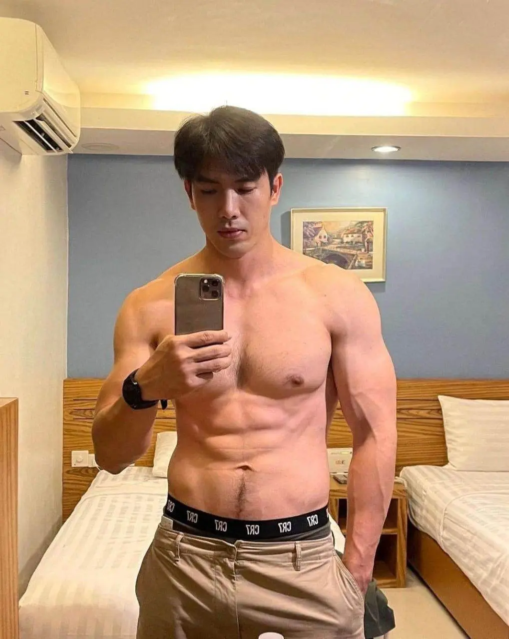 ลูกผู้ชายพันธ์ดี