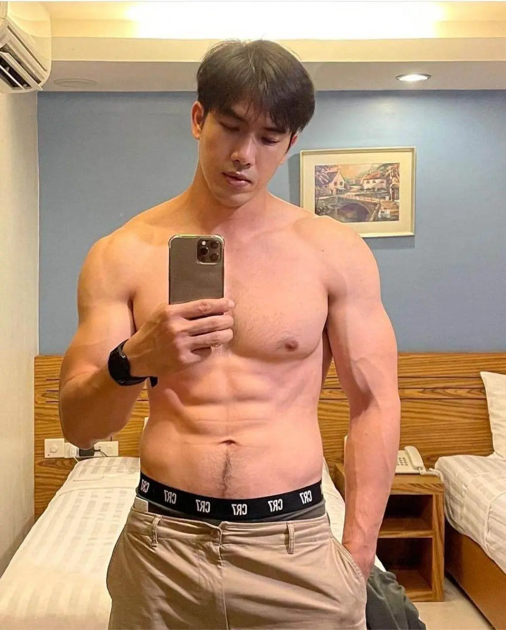 ลูกผู้ชายพันธ์ดี