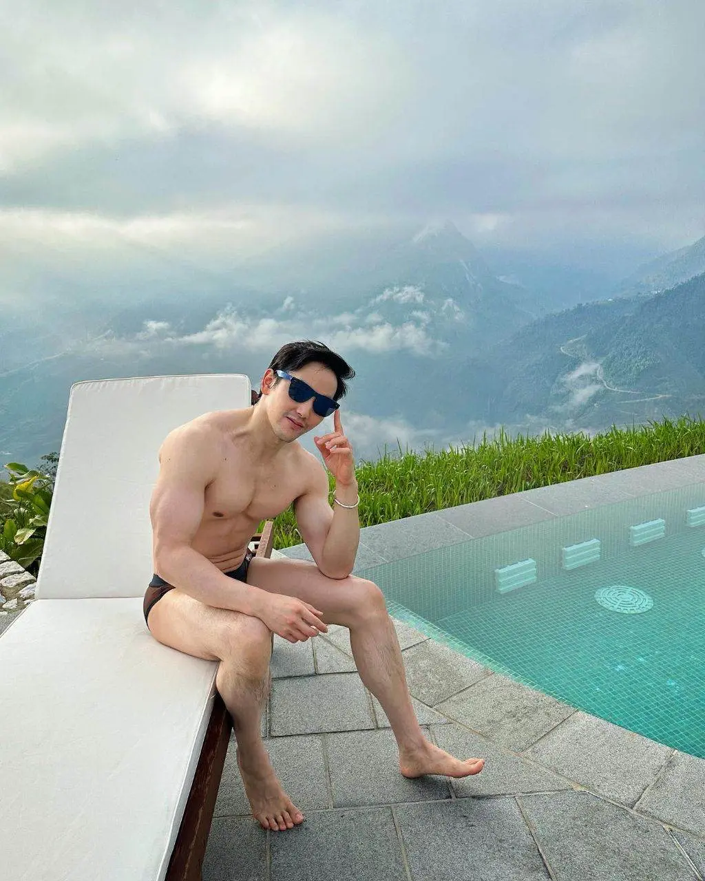 พันธ์ดีสามีออนไลน์