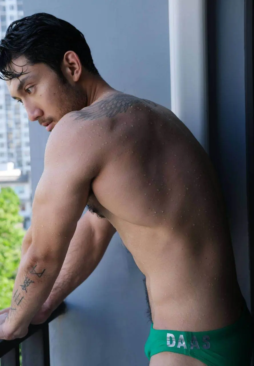 สามีทรงแด๊ด