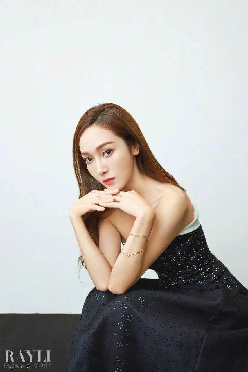 Jessica Jung @ Rayli Magazine China February 2023