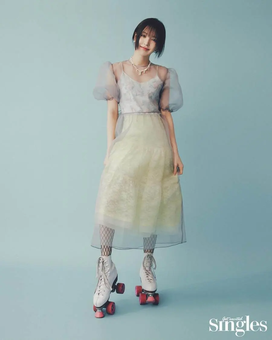 (Red Velvet) Wendy @ Singles Korea February 2023