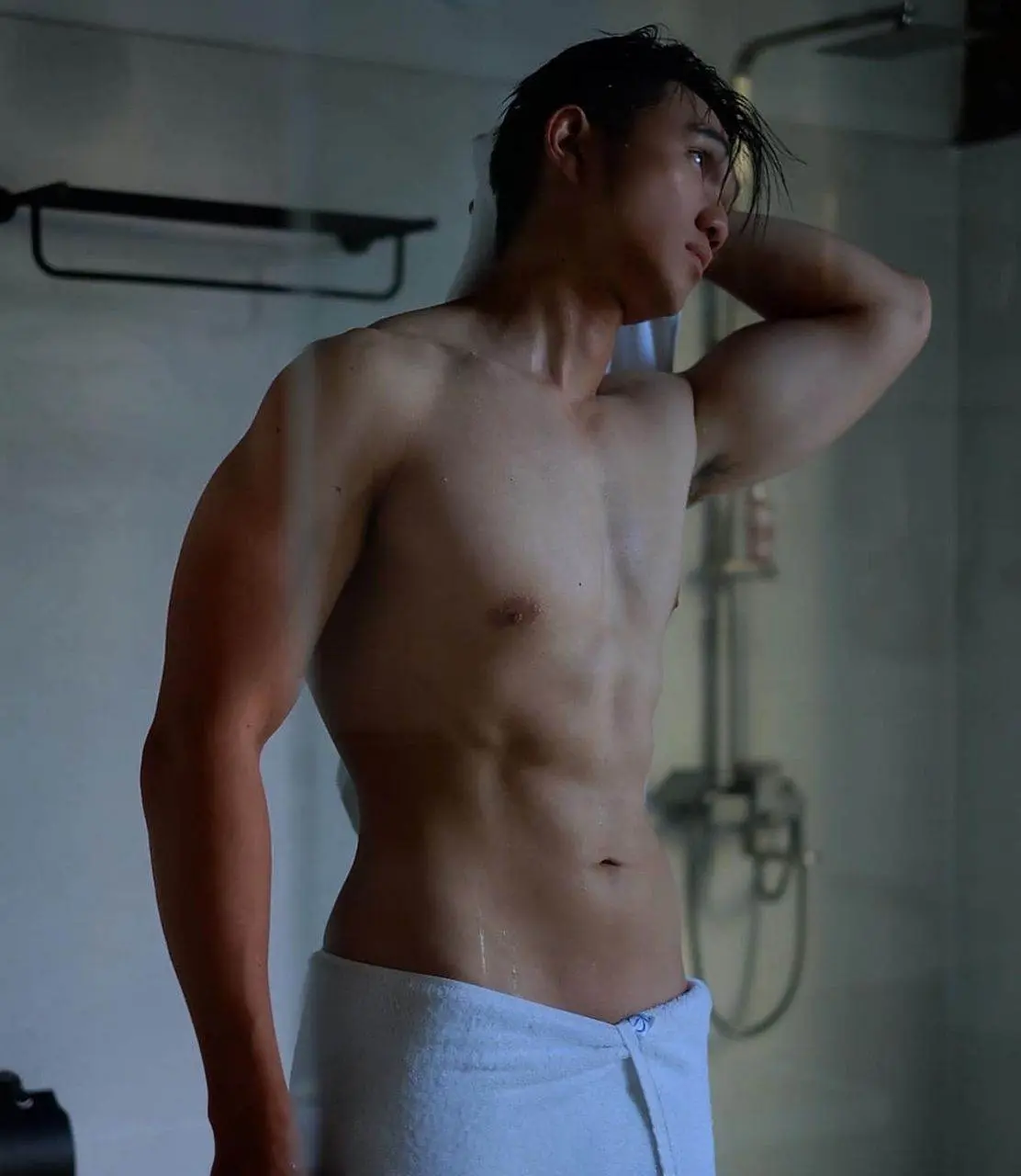หนุ่มหล่อขึ้นปก 1125.2