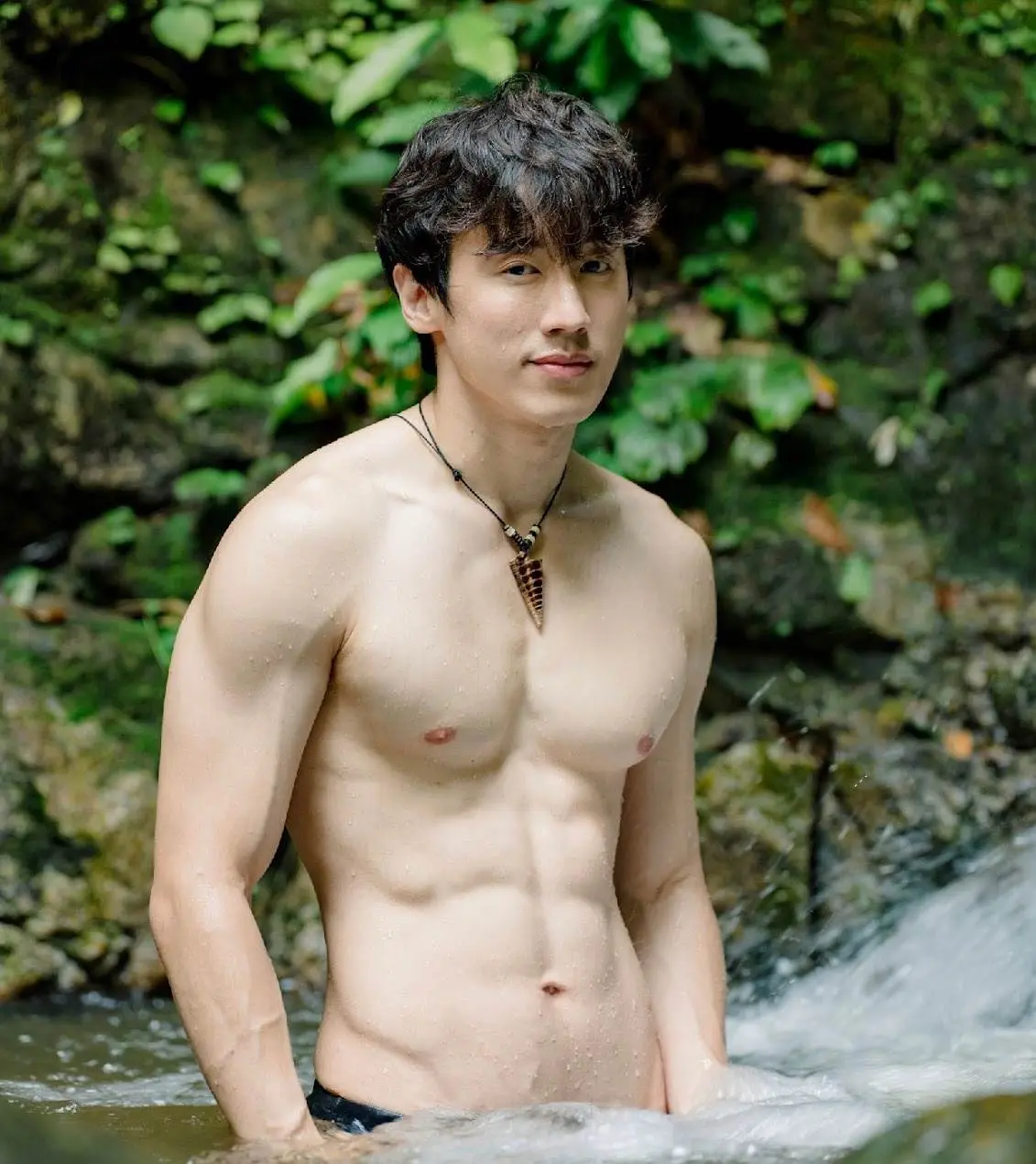 หนุ่มหล่อขึ้นปก 1138.2