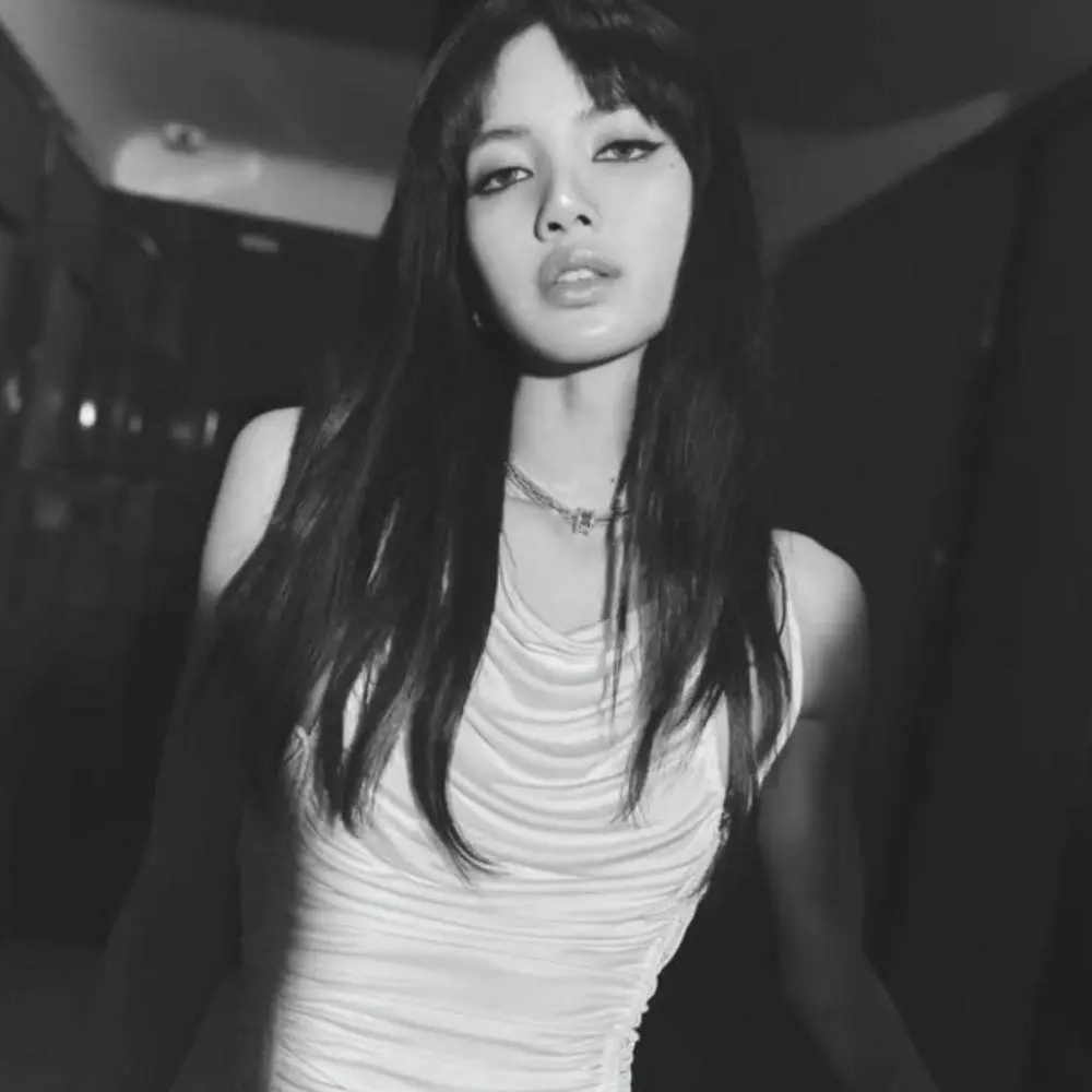 (BLACKPINK) Lisa @ Madame Figaro France February 2023