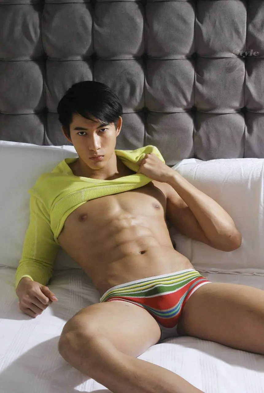 เรื่องบนเตียง 22