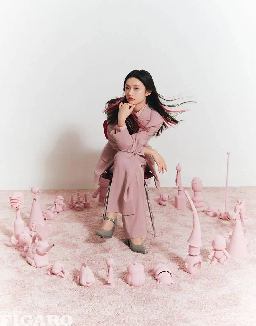 LinYun @ madame FIGARO China February 2023