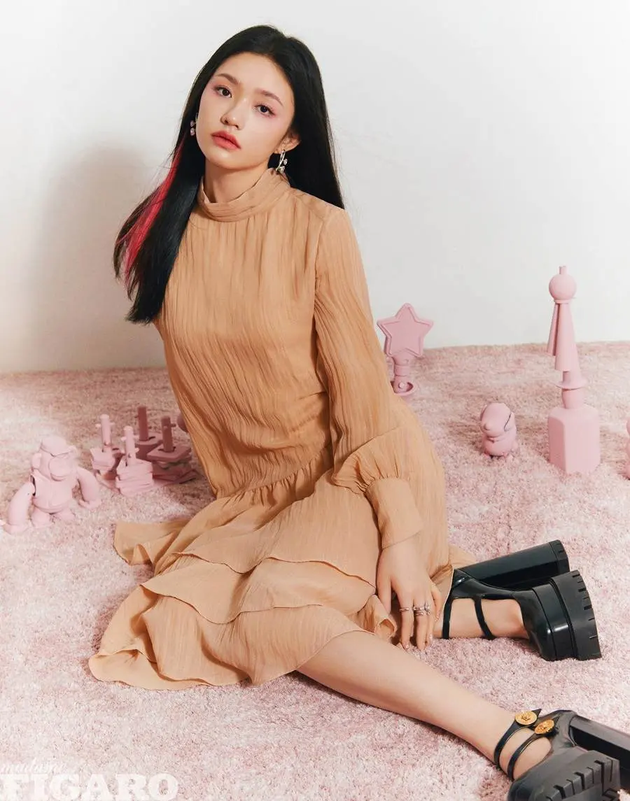 LinYun @ madame FIGARO China February 2023