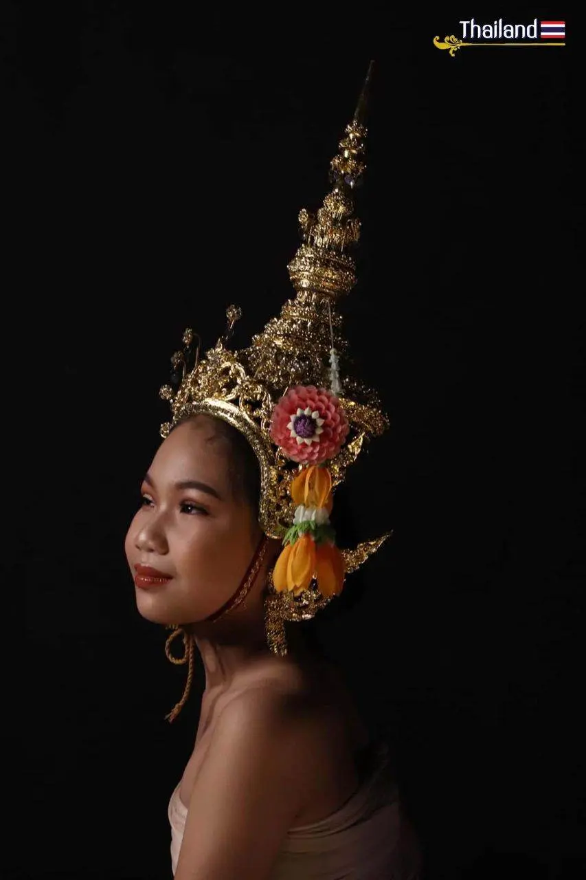 THAILAND 🇹🇭 | Thai Headdress
