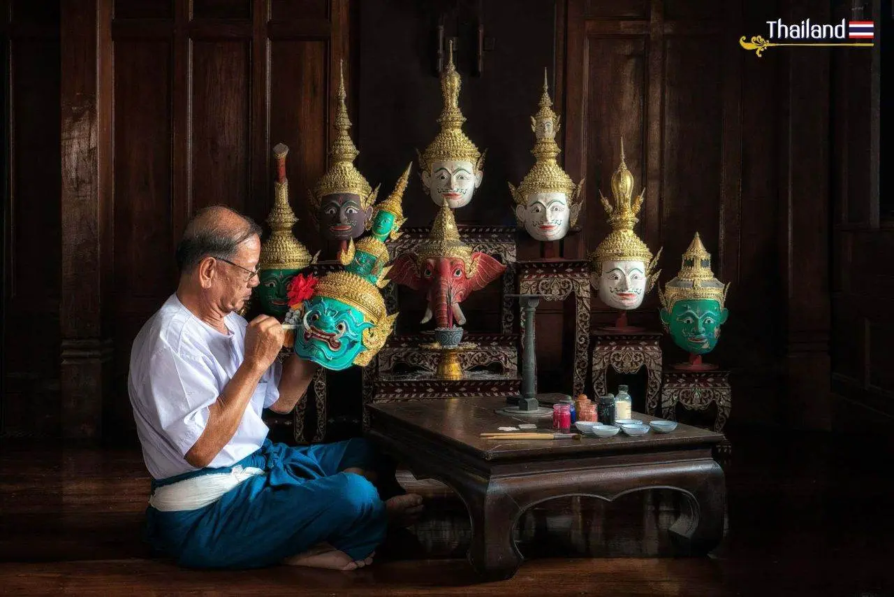 THAILAND 🇹🇭 | THAI KHON MASK