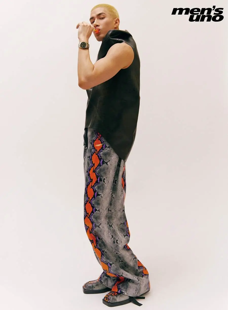 (INTO1) Mika @ Men&rsquo;s Uno China February 2023
