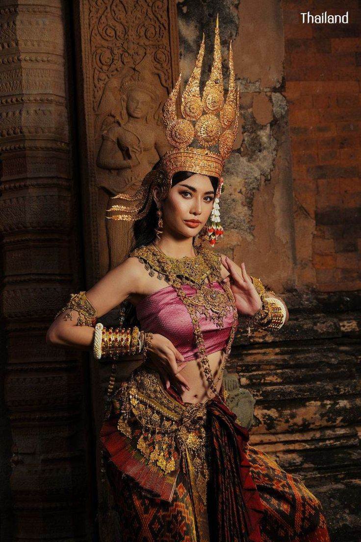 🇹🇭Thailand: Royal Ballet: Apsara dance in Thailand