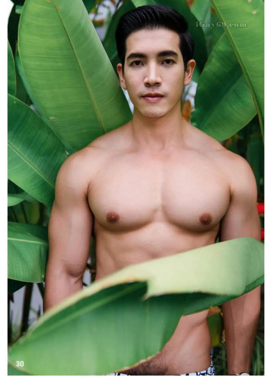 เยิ้มมั้ยล้าาาา #ผัวขา