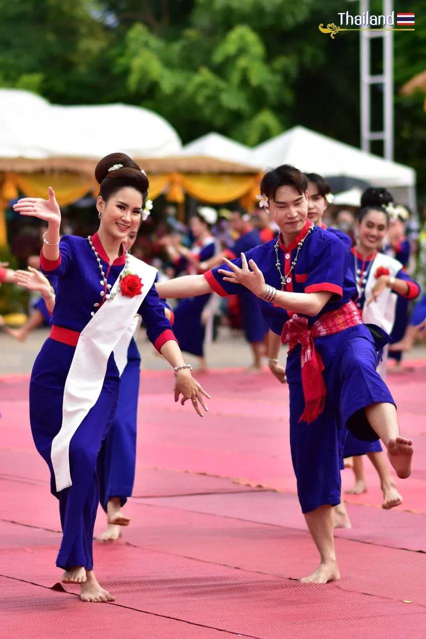 Phu-Tai Renu Nakhon dance | THAILAND 🇹🇭