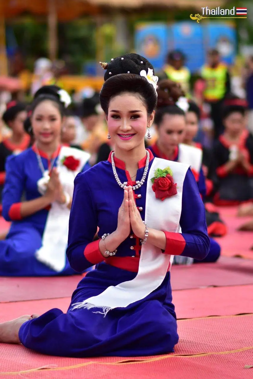 Phu-Tai Renu Nakhon dance | THAILAND 🇹🇭